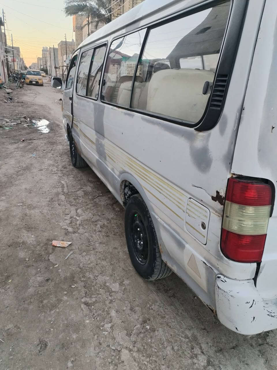 للبيع موديل ٨ مكاني بل حلة السعر 50 وبيه مجال
***********
