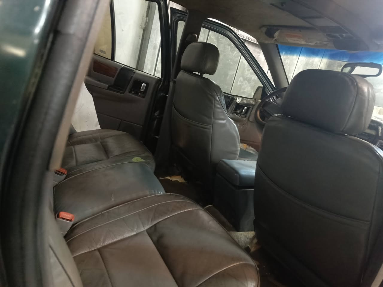 السلام عليكم رايد مراوس فقط مكينه وكير أنضاف موديل 94 رقمىة بغداد راعية موجود تحويل ثاني يوم وهاذة رقمي,***********
