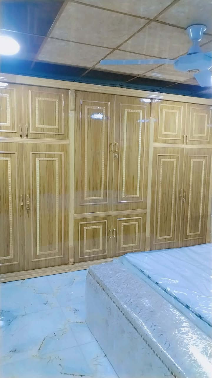 غرفة ستة ابواب ملحق 
فصال تركي شغل عراقي 🇮🇶 
صبغ حراري دوشمة حسب الطلب 📢 
مساطر زان مع جزامة هدية🎁 
يتوفر البيع بل قسط مدني عسكري موضفين #بالتقسيط_بالتقسيط
للاستفسار الاتصال على الرقم
#غرف نوم بل تقسيط
***********
***********/***********
