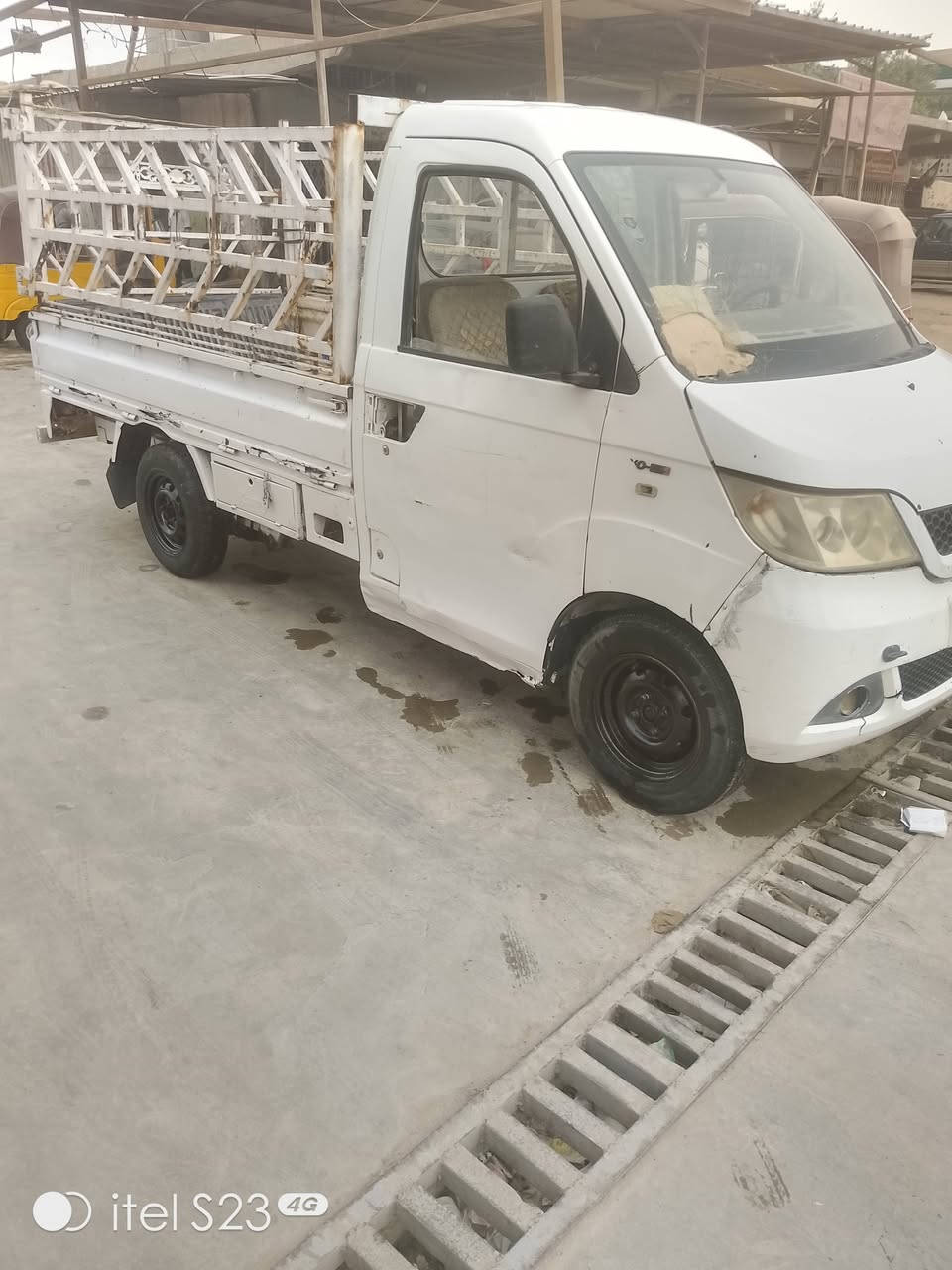 سلام عليكم سياره شيري بيكم موديل 2013 رقم بغداد لماني بس رعيه ما ندله كتبك سرقه وعشاير كير ومكينه خير من الله تخم تاير نضيف كهربايات كله شغاله سعر 18 بيه مجال مكاني بغداد رقمي ***********
