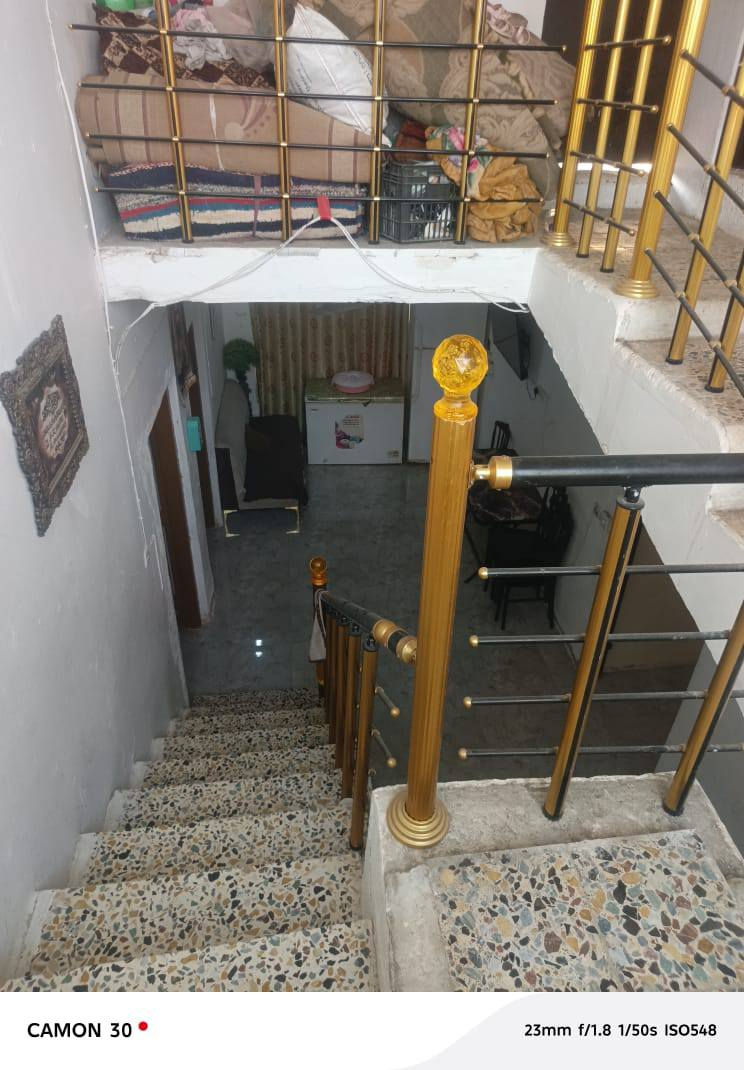 السلام عليكم بيت للبيع طابو زارعي ٢٥
٢٠٠متر حي المغرب مقابل عمارة فلاح
غرفتين نوم إستقبال مطبخ صاله صحيات
 كلشي موضح بالصور حته الشارع 
مستعجل على بيعته السعر ٢٧مليون 
***********
