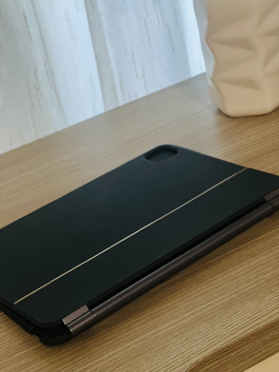 ماجك كيبورد كوبي ايباد 11 انج
جديد غير مستخدم 
سعر 20
***********
عنوان ديوانية
