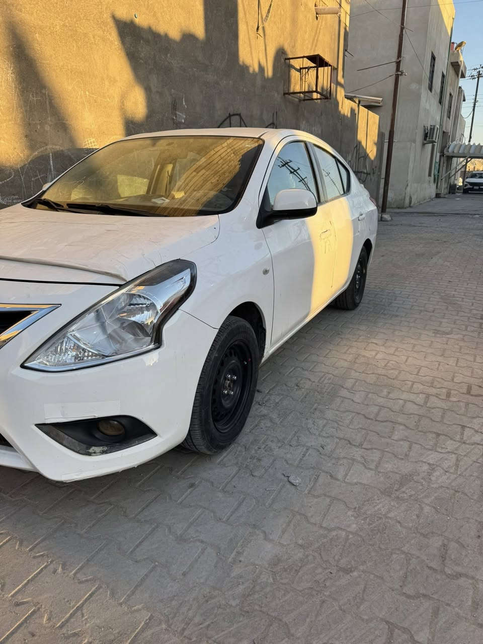 نيسان سني 23 بيع او مراوس حسب لقناعه كفاله ما عده طخه بل جاملغ الاستفسار اكثر ***********سعر ب117بيها مجال ماشيه 50 سياره مال بيت ما متعوبه
