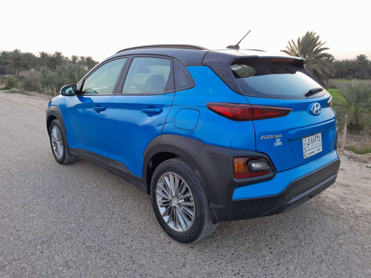 سلام عليكم
هونداي كونا ٢٠١٨ 
ماشية ٣٧ 
على ايدينه السياره صارلها ٤ سنوات عندي
نظيفة كلش  
بدون لغد بدون شاصي 
جاملغ وبنيد تبديل رباك سايق 
كلشي موضح بل صور والسونار
السعر ١٢٧ وبيها مجال 
مكاني بغداد حي بتول 
***********
