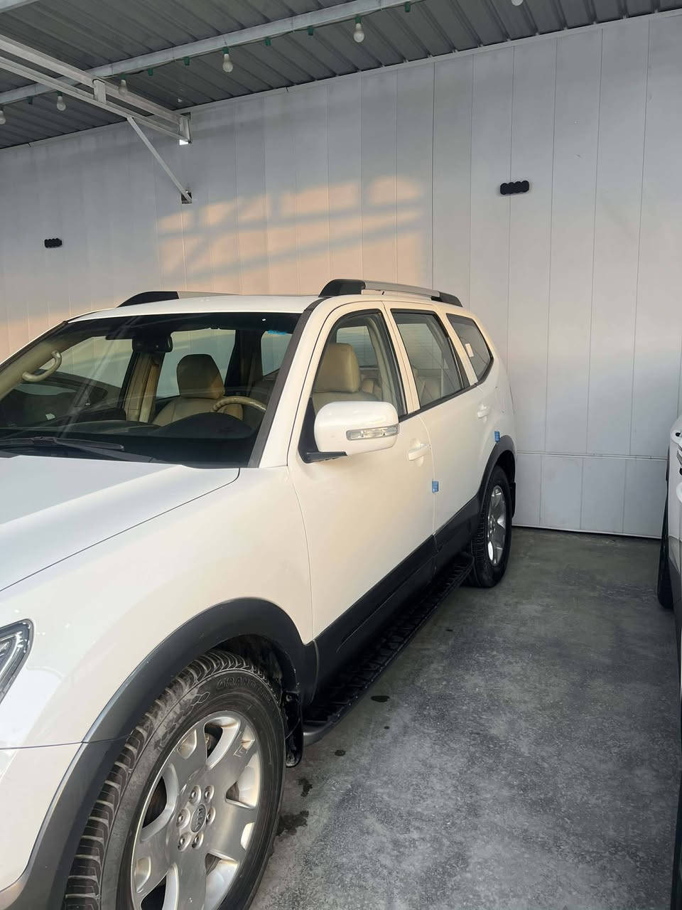 سلام عليكم
موهافي للبيع

موديل 2013

ماشيه 98 الف حقيقي

رقم وسنويه جدد باسمي

كشنات جلد

فتحه

وكشن كهرباء

3 قطع تبريد 7راكب

سويج

تحكمات ستيرن

صندوق شفط

كأمره 

شاشه أندرويد 

مكينه مامفتوح 

بيع او مراوس 
***********
