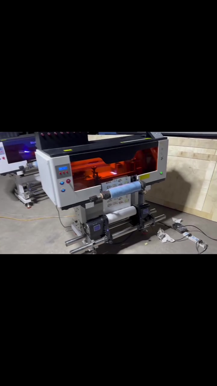 All-in-one machine for crystal label printing & laminating 💪
30cm width professional crystal label equipment.
Equipped with 3 Epson F1080 printheads, delivering high speed and excellent printing precision.
Space-saving, easy to operate and cost-effective.
Full training and business support provided after purchase.
Ideal machine for business startup & order taking!Whatsapp :+8618203658180
Wechat：18203658180


**إذا كنت صاحب هذا الإعلان وتريد حذفه لأي سبب، رجاءا أرسل رسالة إلى الدعم الفني**