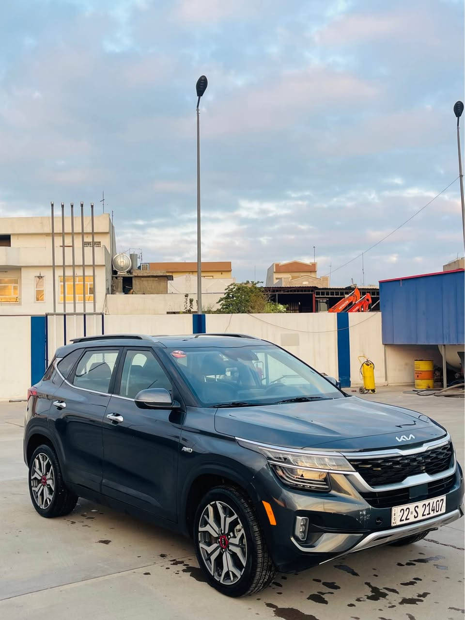 كيا سليتوس 2023 فول مرقمه جاهزه 
الضرر جاملغ صبغ و3 قطع كلير امريكي بدون حادث 
*********** Singapore
