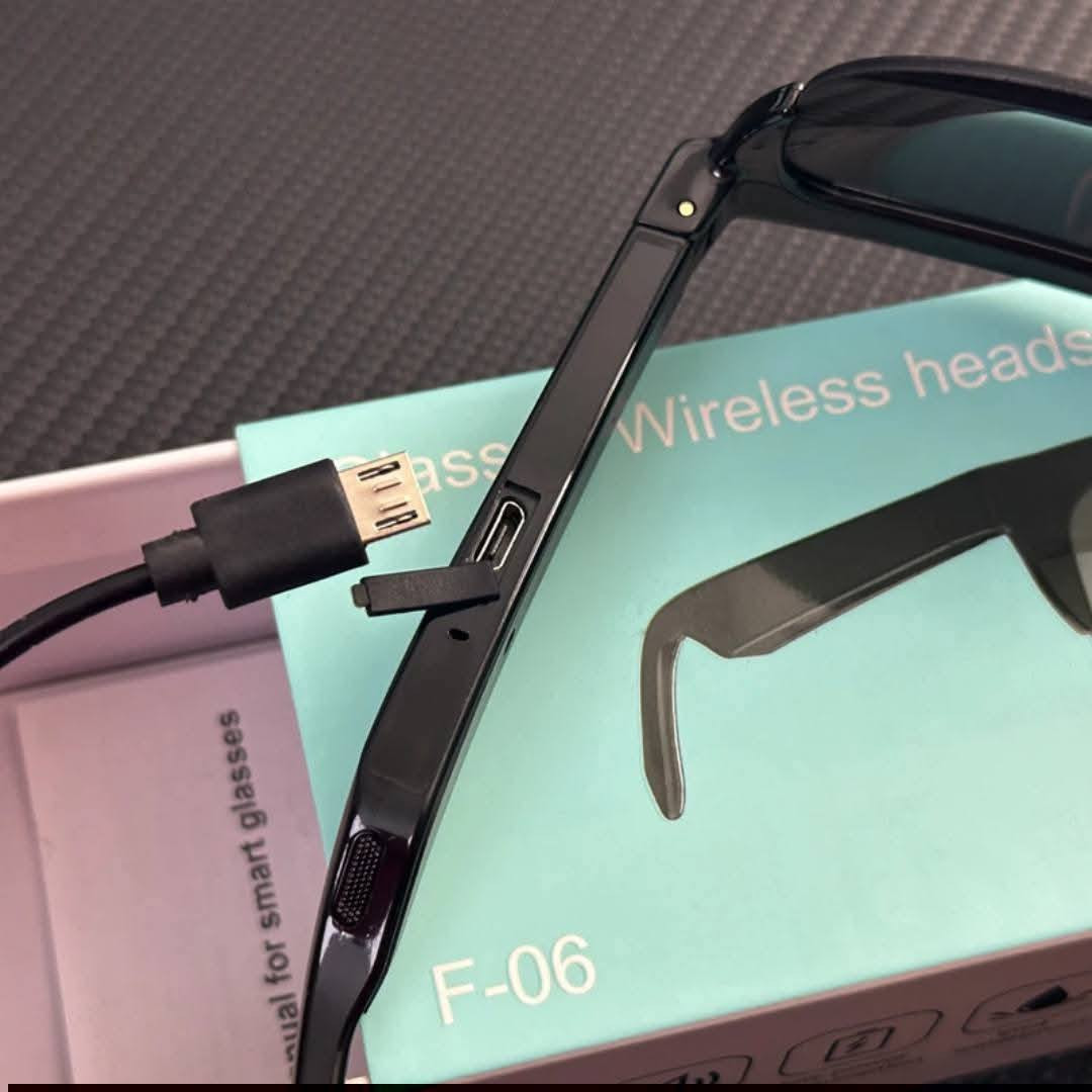 اذا انت سايق او تحب تكنلوجيا و نضارات 👇
من ارقى و افضل نضارة مزودة بسماعة ، يعني تكدر ترهم هاتفك ويا نضارة و من جهة خلفية من نضارة بها سماعات و يخرج صوت منهم ، تكدر تتصفح هاتفك و صوت هاتف فقط انت تسمعها ما يزعج اللي من يمك كاعد

و بنفس وقت نضارة شمسية كلش راقية 

بسعر 15الف و توصيل موجود


**إذا كنت صاحب هذا الإعلان وتريد حذفه لأي سبب، رجاءا أرسل رسالة إلى الدعم الفني**