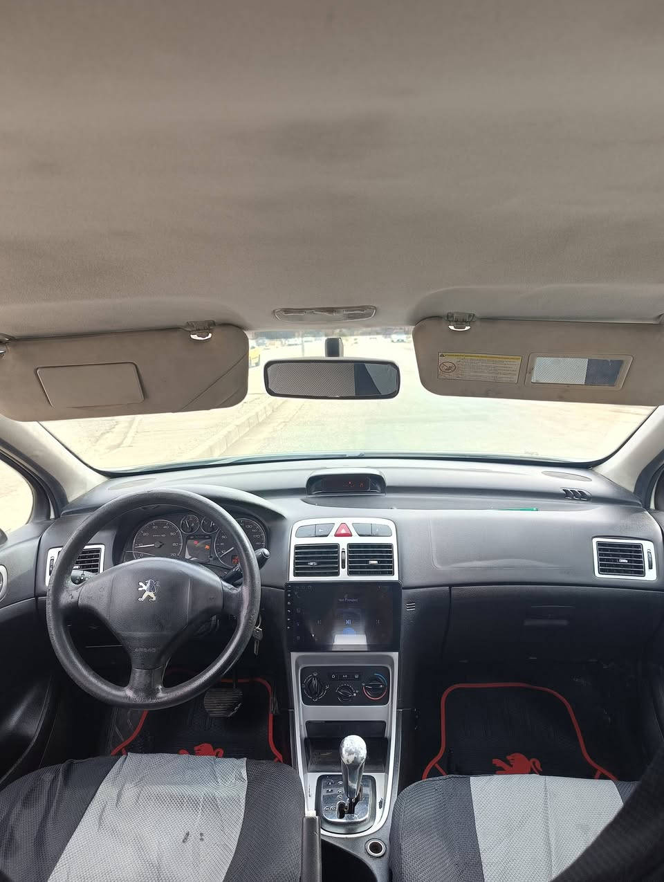 بيجو 307
موديل 2006
رقم بغداد
سنويه جديد
رقم انكليزي
محرك وكير جديد
صبغ احزام جماليه
جمات كهرب
شاشه كبيره
طخم امامي وخلفي نضيف
تدفئه تبريد شغال
السعر /52
العنوان موصل/ الزهور
 ***********
 ***********
