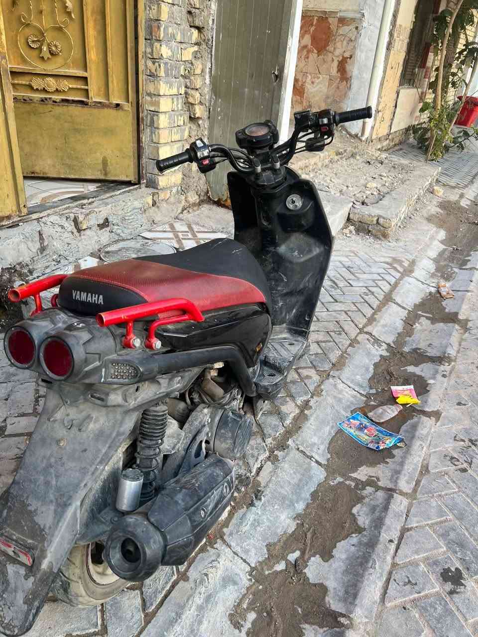 السلام عليكم  دراجه سكنز جبلي  نضيفه ما مفتوحه ولا ملعوب بيها بس العداد مكسور سعرها مليون وربع 
العنوان مدينة الصدر كياره 
***********
