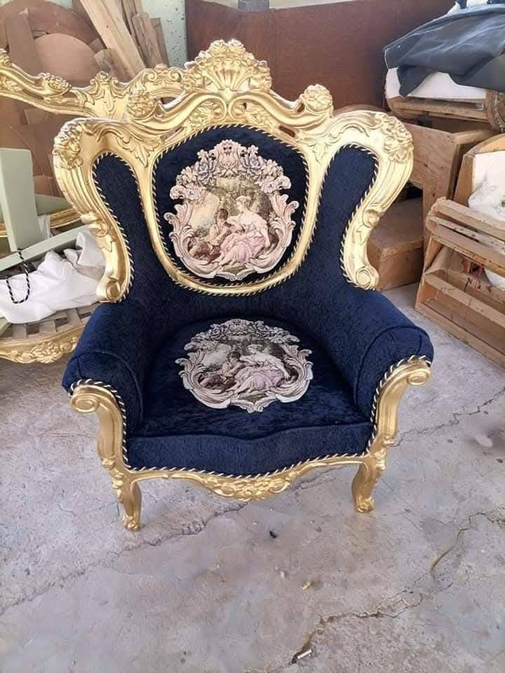 أثاثك القديم.. قصة جديدة تبدأ معنا! 🛋️✨
هل مللت من شكل القديمة؟
 هل فقدت ألوانها بريقها؟
في [معمل ايهاب النعيمي للدوشمة والاثاث]،
 نحوّل المستحيل إلى حقيقة!
✅ تنجيد ودوشمة: بأحدث الأقمشة التركية والأوروبية وبلمسة فنية احترافية.
✅ صبغ الأثاث: تحديث ألوان الخشب بأصباغ عالمية (مطفي، صاجي، لؤلؤي).
✅ تحوير الموديلات: نقلب موديلك القديم إلى "مودرن" أو "كلاسيك" حديث بمهارة عالية.
📍 العنوان: [ بغداد/الاعظمية مقبرة الملكية]
📞 للحجز والاستفسار: [ ***********/***********]
🚚 يوجد لدينا خدمة نقل (أو كشف منزلي).
