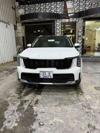 اسلام عليكم كيا سورنتو موديل ٢٠٢٥ اخت الزيرو ماشيه ١٠ الف سيارة مكفولة...