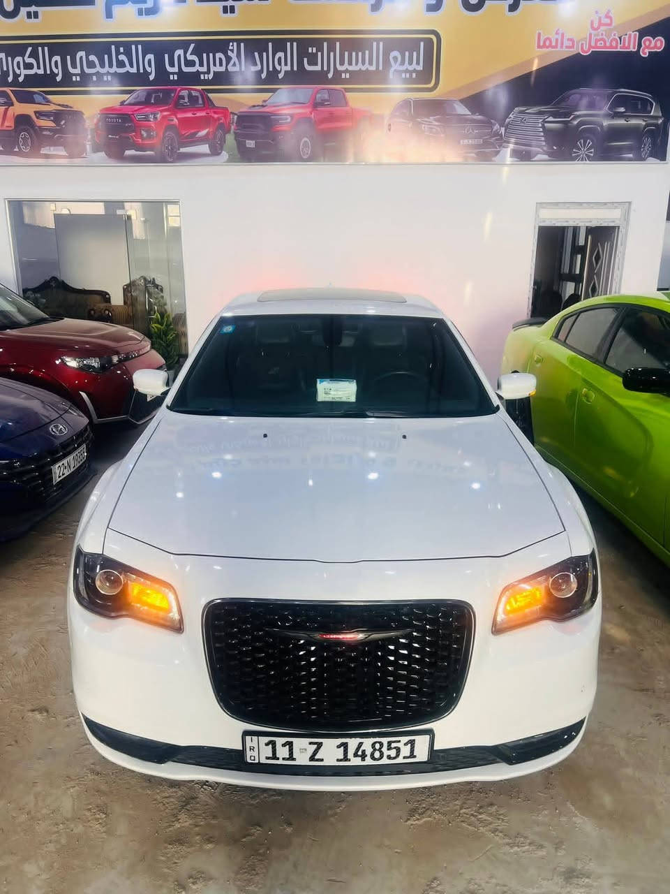 للبيع او مراوس حسب القناعه 
كرايسلر اوباما 2023 وارد امريكي 
 مرقم بغداد. 
فول مواصفات S
تبديل باب وجاملغ نفس اللون 
بانوراما 
مقاعد جلد S
تشغيل عن بعد 
اشاير مري
نقطه عمياء 
لايت زنون 
محرك 6
حجم المحرك 3600
كير موس 
كير شفتات بالستير 
حساس امامي 
حساس خلفي 
كامرا 
شاشه كبيره 
السعر 320ورقه.  
العنوان الحله شوملي شارع المعارض قرب السيطره 
الاتصال على الارقام التاليه 👇 
***********
***********
اخواني الاعزاء اتصل وبيك خير ودلل  او تجي خاص ويدلل متواجد 24 وتساب مازنجر اتصال هاتفي
