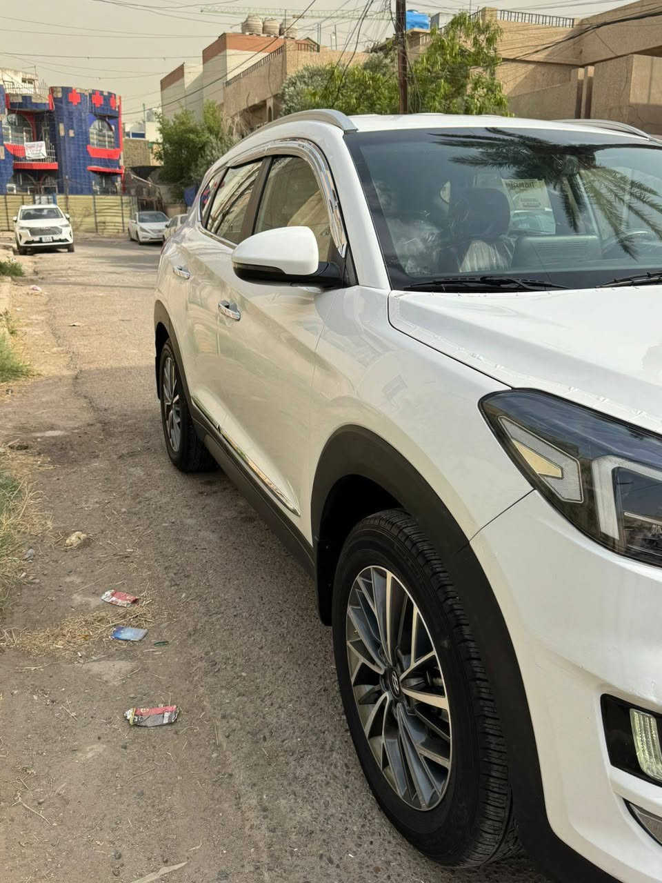 توسان موديل 20 خليجي ماشيه 52 رقم بغداد دولي بسمي مكفوله عدا شبر بارد بالبنيد فول مواصفات عدا البانوراما اتصل على الرقم ***********
