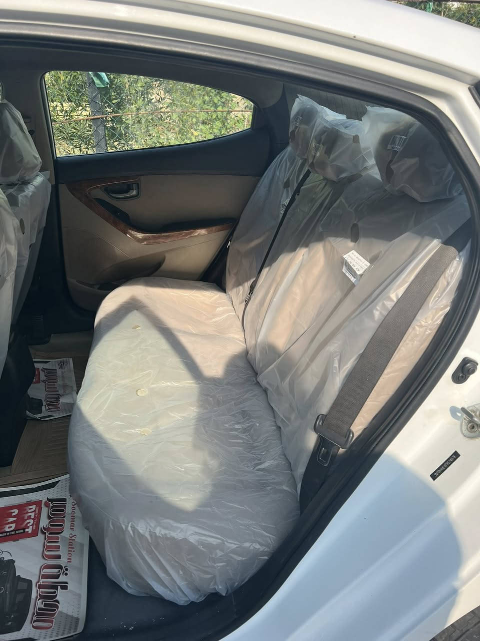 إلنترا موديل 2015 وارد خليجي نص فول
سياره حلوه ومرتبه 120ورقه للاستفسار 
*********** مكاني الشعب
