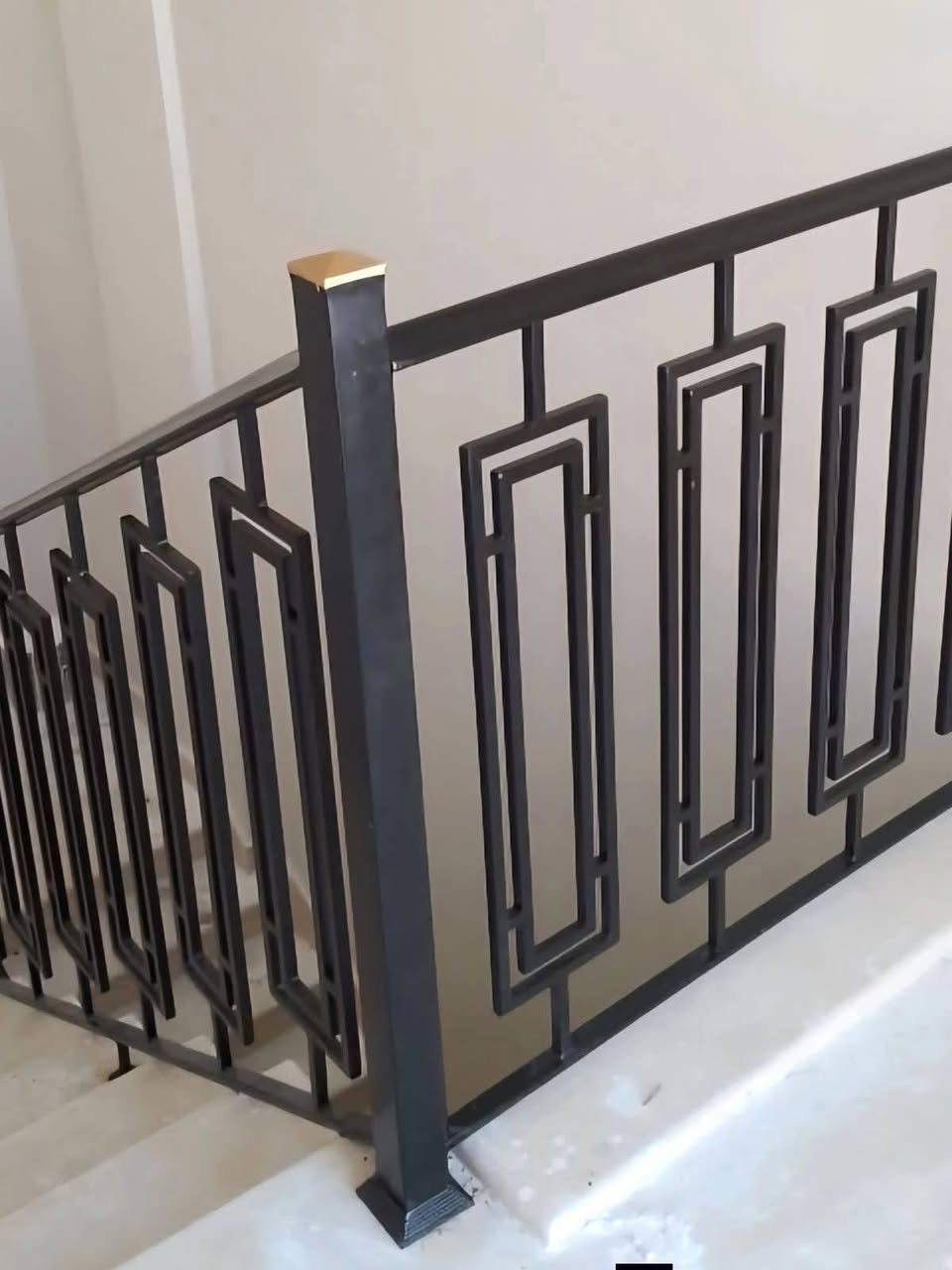 السلام عليكم ورحمه
كما عودناكم كل ماهو جديد وحديث فصالات ابواب وشبابيك قمريات كرفانات مرجوحات ابواب ابلاستك وشبابيك ابلاستك مصاعد كهربائيه الاتصال بنا على الارقام التاليه
***********
***********
