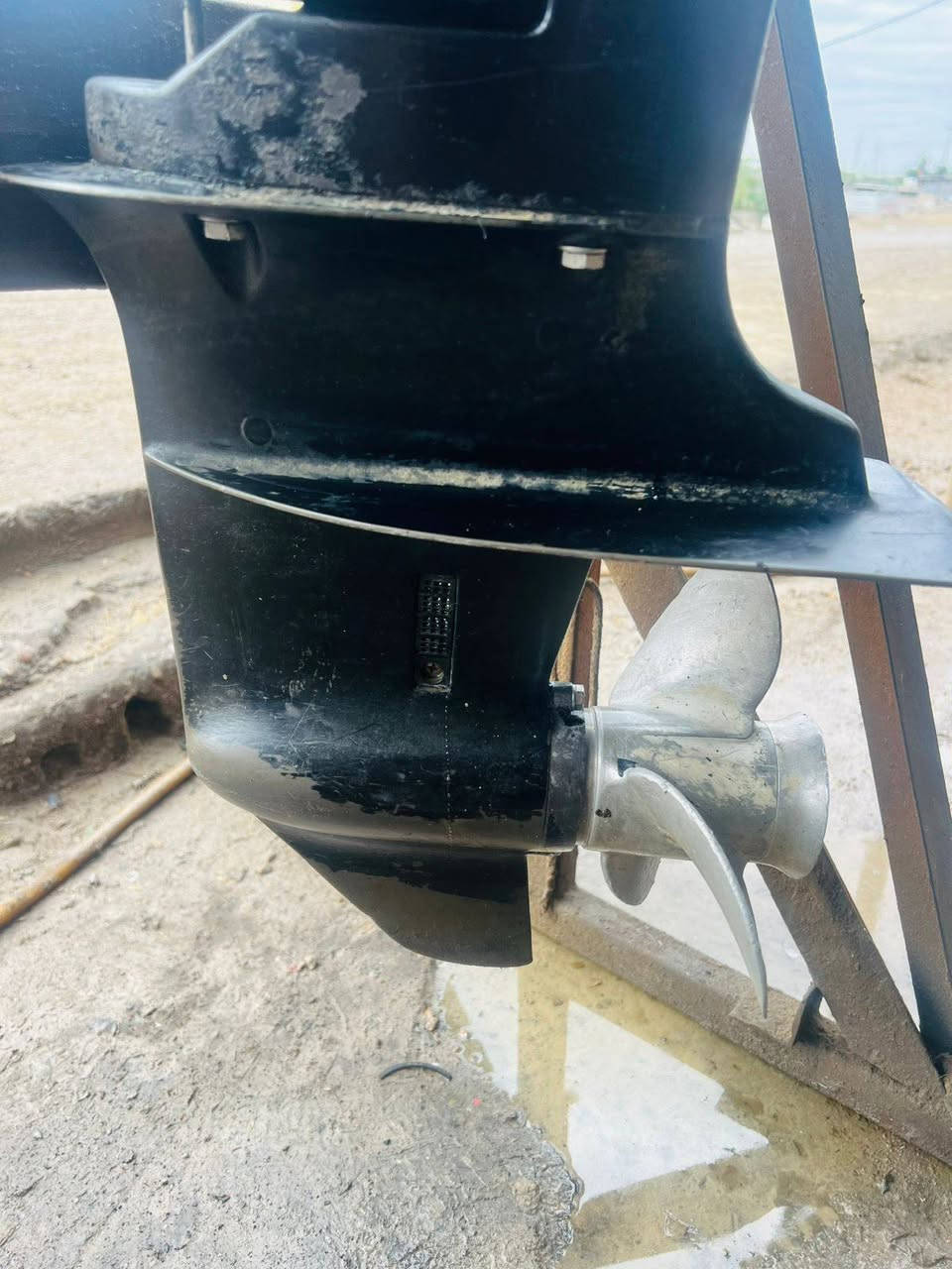 سلام عليكم للبيع 18دهاستو موديل 14مفتوحه كير ومحوك بس مكينه مضبطينه وجاهزه وحلوه وسعر مناسب 650
وعدنيه بيرسن 15كفاله مامفتوحه سعر 650 
***********
*********** #عنوانه الجبايش ناصريه عدنه توصيل لكل المحافضات
