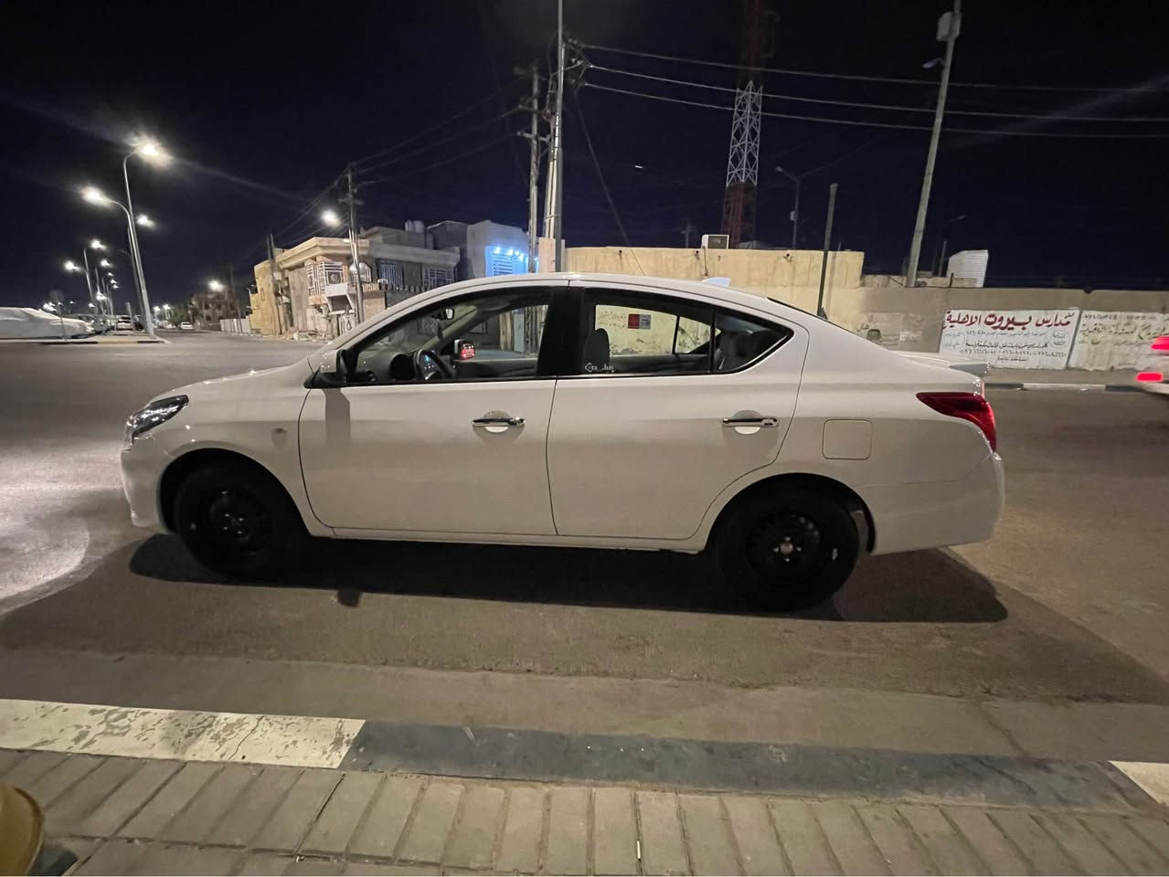 يسان صني هندي موديل 2025 رقم اربيل شاشه لكزز بيها طخات السعر 117$ اتصال *********** مكاني البصرة البصرة, العراق
