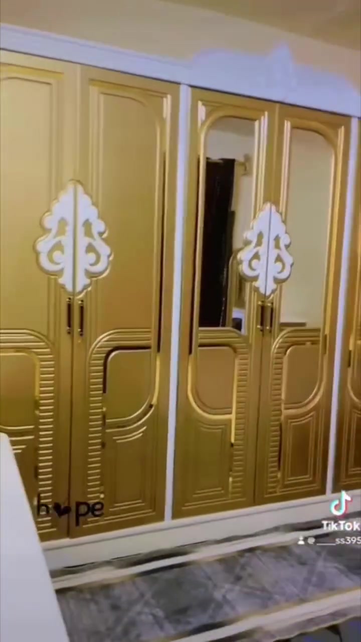 سلام عليكم عندي غرفه البيع ما صلي 4شهر من خضيته غرفه تخبل موضحه بل فيدو تجي تشوفه بل بيت حله حل الفيديو أمانت الله
الغرفه عارضه مليون ونص 
وهاذ رقمي وشتردون يخدمتكم 
***********
