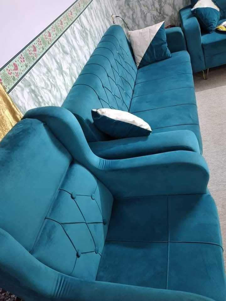 تخم للبيع 10 مقاعد
3 كراسي 3 قنفات (اثنين اكبار و وحدة وسط)


**إذا كنت صاحب هذا الإعلان وتريد حذفه لأي سبب، رجاءا أرسل رسالة إلى الدعم الفني**