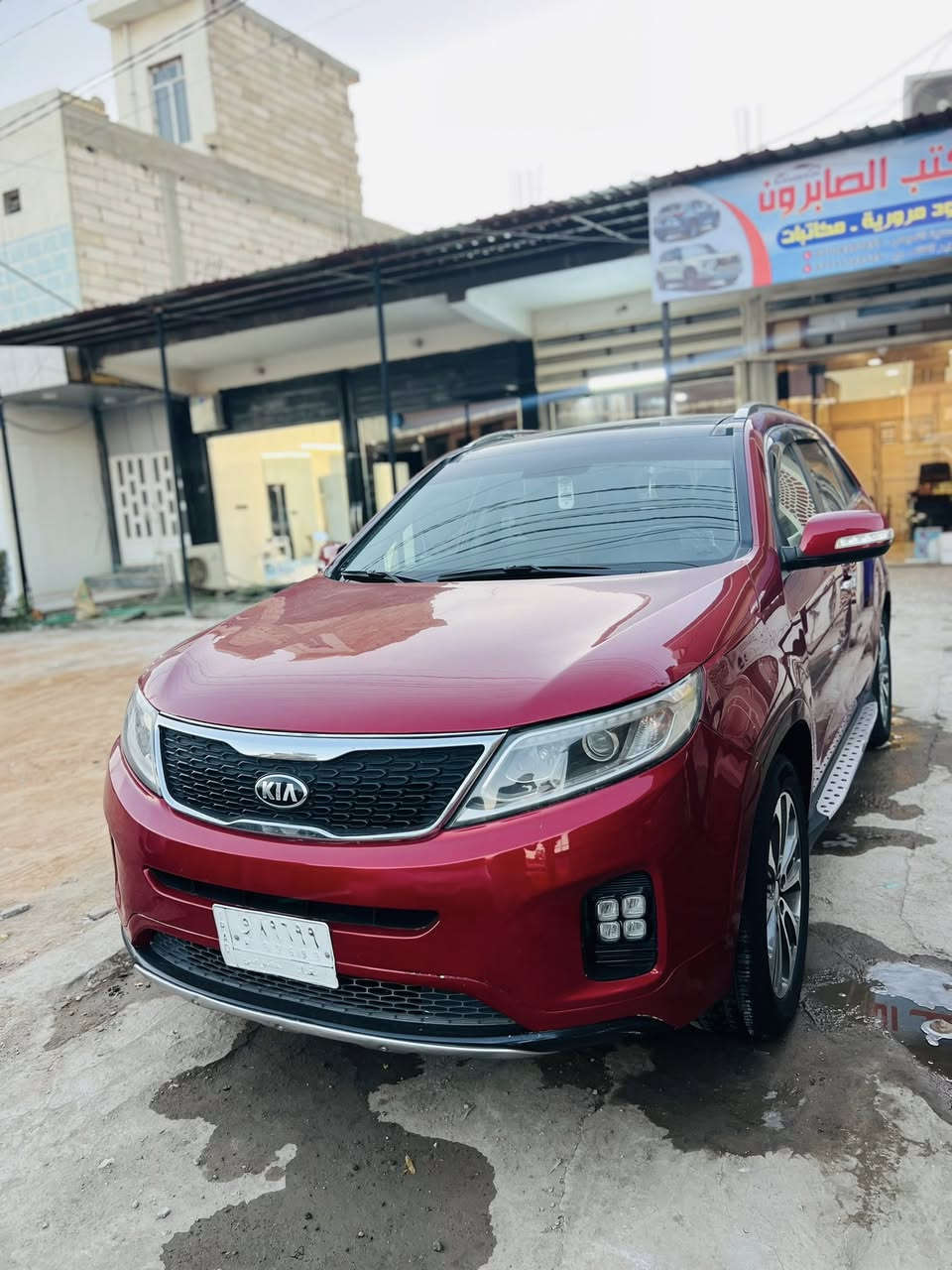 السلام عليكم سورنتو موديل 2014 رقم بغداد ب اسمي السياره جديده بمعنى الكلمه فول مواصفات اعلى فئه بسورنتو 
حادثها حافت البنيد بدون اي دواخل مكاني بابل المسيب  قرب الفراشه رقمي ‭0771 176 3525‬
