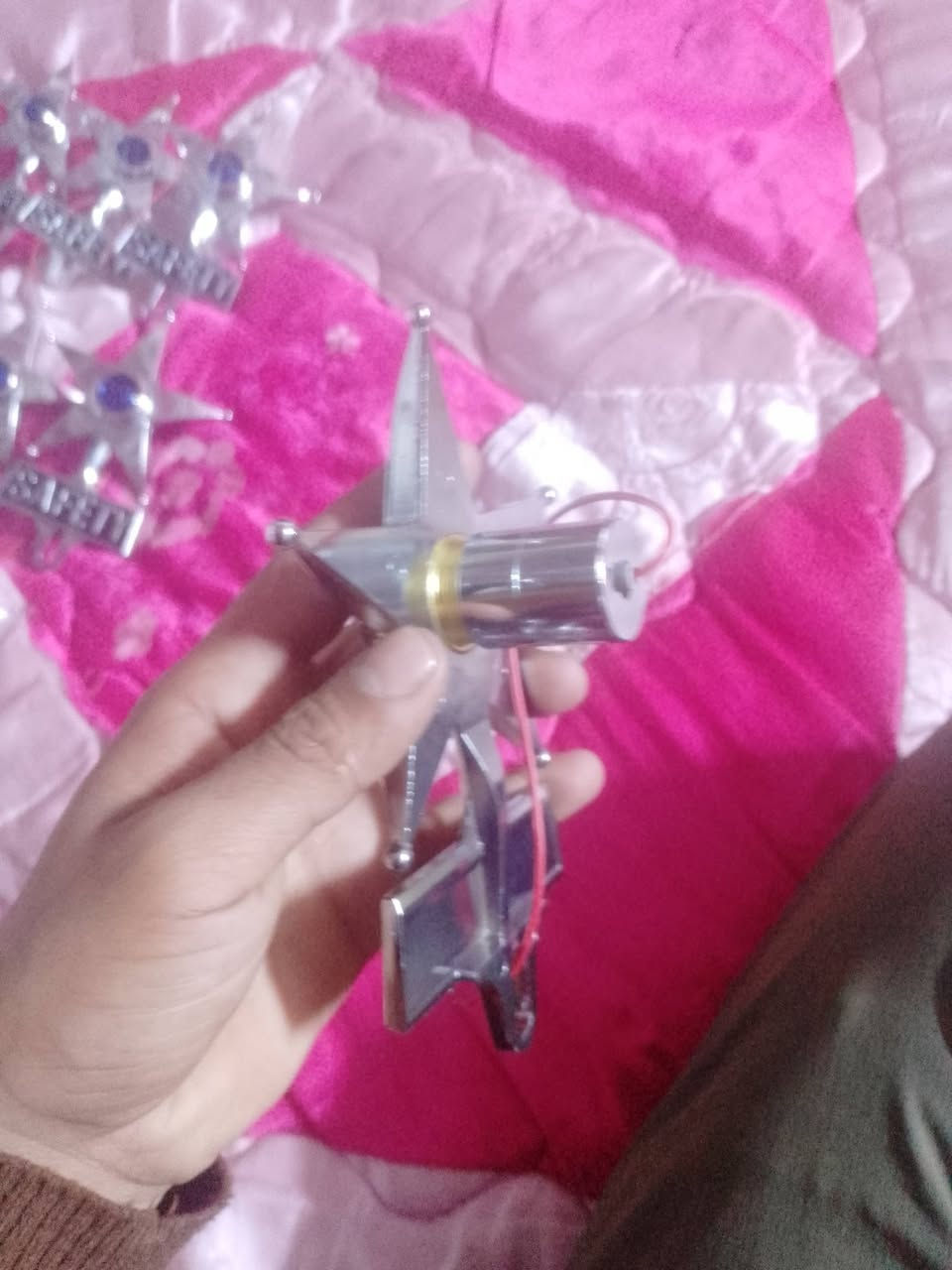 سلام عليكم حبايب نجوم اصلي وكله جديد لحد هسه ما مدشن بل جيس تاخذه وسعر جوه سوك وحق ربكم هسه نجوم صليات وجن ناس وروحو وشوفو قرو لمنشور وطبو خاص. احسن لكم حلايب 12نجمه وكله اصلي وجديد وحته ضمان. بيه لوحده. تريد شلعه تريد زوج بكيفك مكاني نجف حي مكرمه كبال كريت مول سعر تك 8تالف اصلي اصلي اصلي.


**إذا كنت صاحب هذا الإعلان وتريد حذفه لأي سبب، رجاءا أرسل رسالة إلى الدعم الفني**