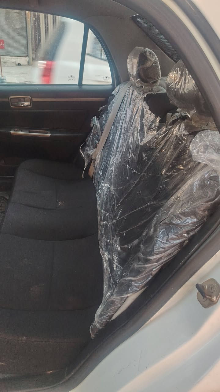 للبيع سي كي, 2013 كصه جديده
سياره جديده كير ومكينه شرط 

بدون اي صبغ 

بدون تقحيل 

تبريد شغال 

ماشيه ١٢٧ 

للتواصل 

***********
