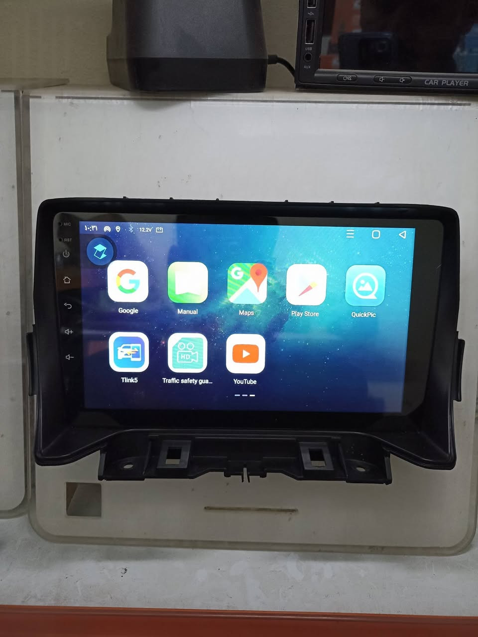 شاشه سياره حجم 9 انج Ts10
ذاكره 256 رام 8  معالج ثماني النواة 

4G سيم كارت 
مروحه تبريد 

ملحقات كامله وياها 

مزاد اعلى سعر


**إذا كنت صاحب هذا الإعلان وتريد حذفه لأي سبب، رجاءا أرسل رسالة إلى الدعم الفني**