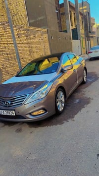 ازيرا ٢٠١٢ • محرك ٣.٠ • فول مواصفات