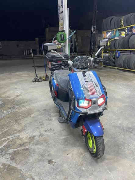 دراجة شحن  للبيع زيرو بعدهة مماشية العداد كدامك شتريتهة   وضميتهة وهسة حبيعهة رايدهةمليون وبيهة مجال مكاني المنصور. هااف***********
