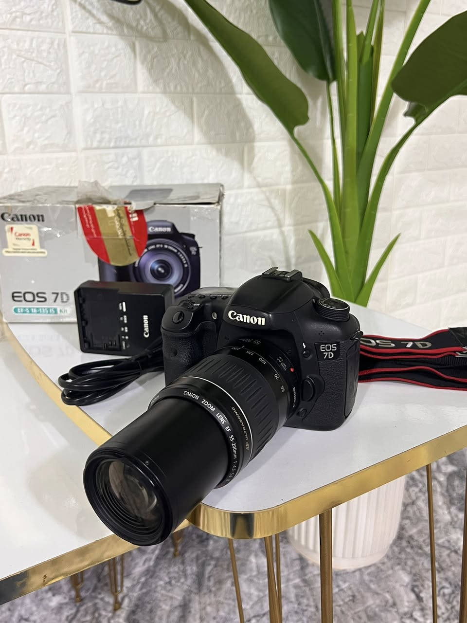 Canon 7D
لێنز 55-200
شەحن
پاتری
کارتۆن

وەک لۆکە

کۆتاا نرخی 390 دۆلار 

گەیاندن هەیە


**إذا كنت صاحب هذا الإعلان وتريد حذفه لأي سبب، رجاءا أرسل رسالة إلى الدعم الفني**