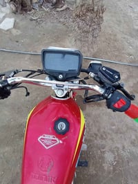 سيفان • موديل ٢٤ • مكينة ٢٠٠