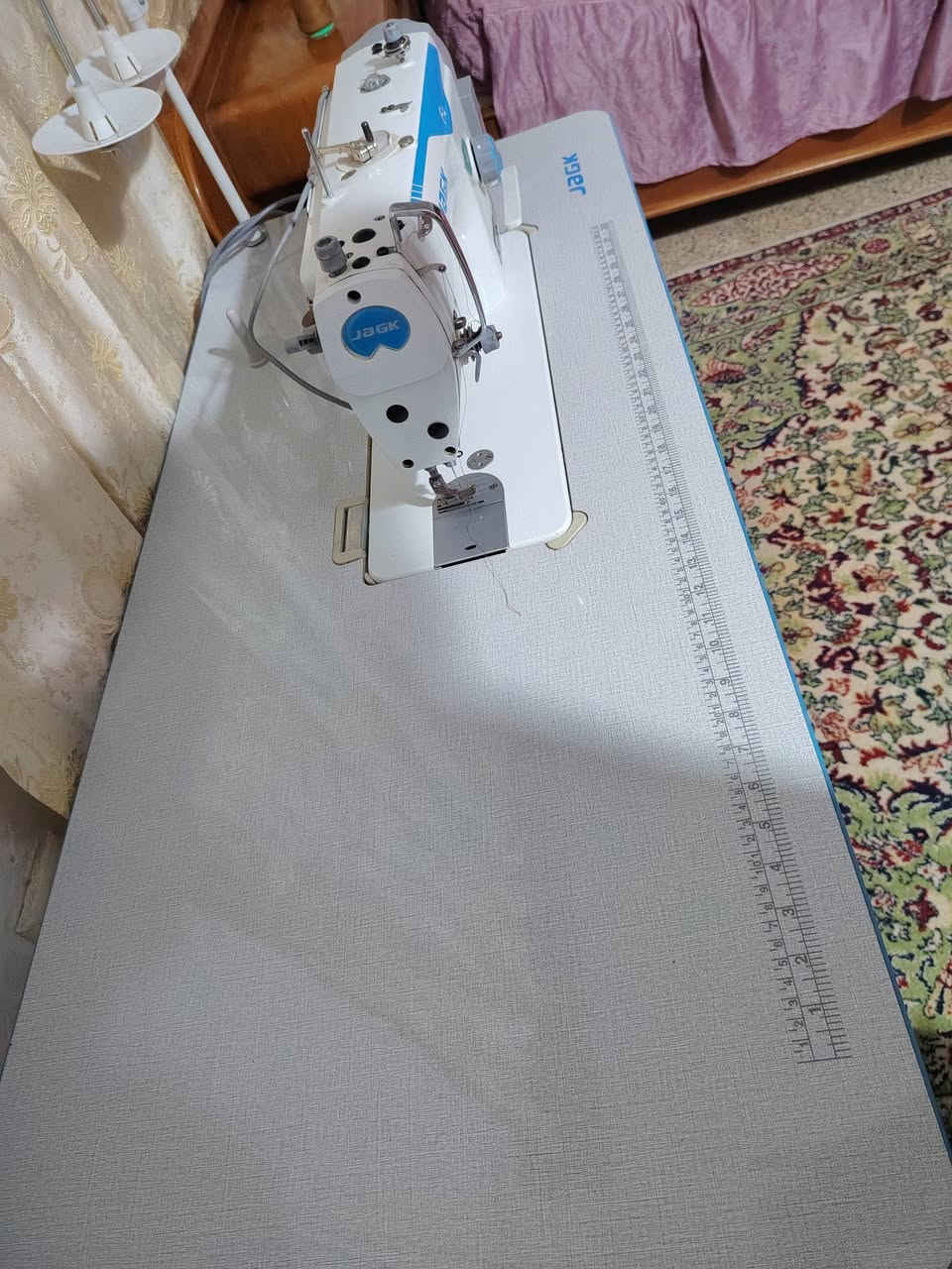 للبيع ماكنة خياطه صناعيه جاكf4 جديده أستعمال بيت قليل جدا كاتم متطوره أقتصاديه سعره 300 الف في مركز مدينة الحله حي الزهراء قرب مجسر الأم موبايل ***********
