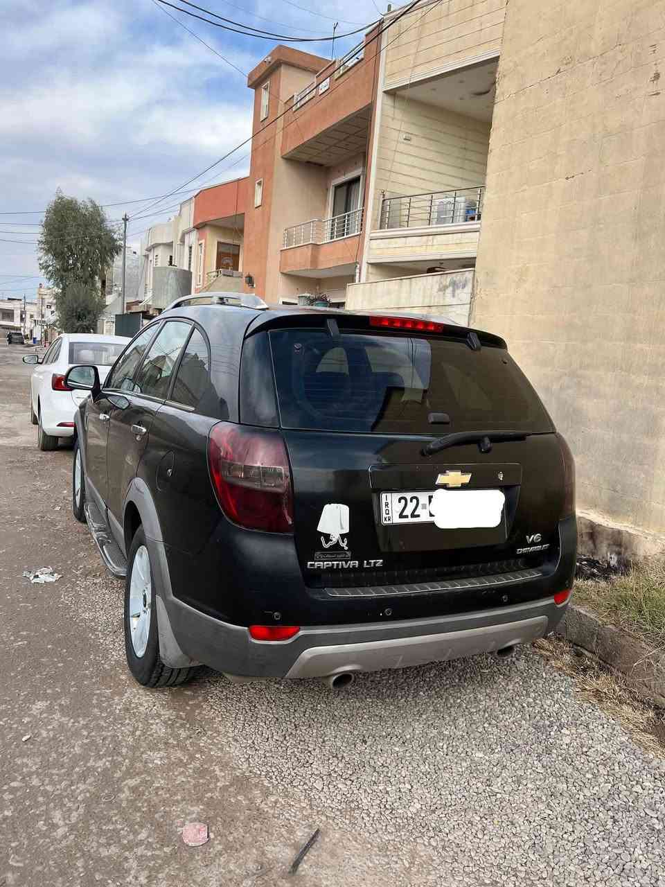 شوفرليت كابتيفا 2008
لون اسود / 6 سلندر 
7 راكب
حساسات/ كاميرا / شاشة / داخلية فورميكة / سقف سلايد / كشنات جلد شركة.
السيارة بدون صبغ ونظيفة كلش 
الكير والمحرك ما مفتوح وبشرط.
الرقم والسنوية جديد.
التحويل بشرط.
مكان السيارة: اربيل 
السعر 75 ورقة ومجال
*********** واتساب فقط
