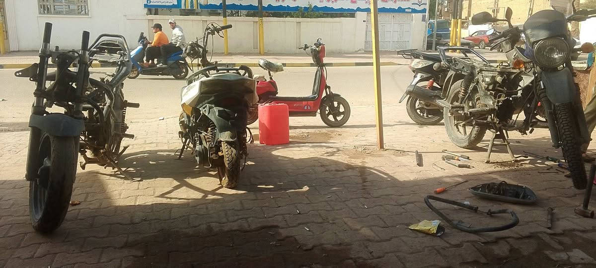 يالله اللهم صل على محمد وال محمد
بدأنا العمل بأذن الله عزوجل وعدنا وجبة مسواك اليحتاج شي خل يعلق واحنا انسجلة بدفتر الطلبات
والعندة صيانة يجي للمحل ويشرفنا وابخدمة الجميع
العنوان الحسينية نهاية شارع العشرين مال عمارة الحمرة بعد ماتعبر حسينية قمر بني هاشم ب100 كدام المدرسة البيضة الجديدة مدارس الابداع مباشرة
رقم السيد صاحب اليد البيضاء والمحترم صاحب المحل *********** سيد مازن الحسيني 
وحيالله الهواشم
