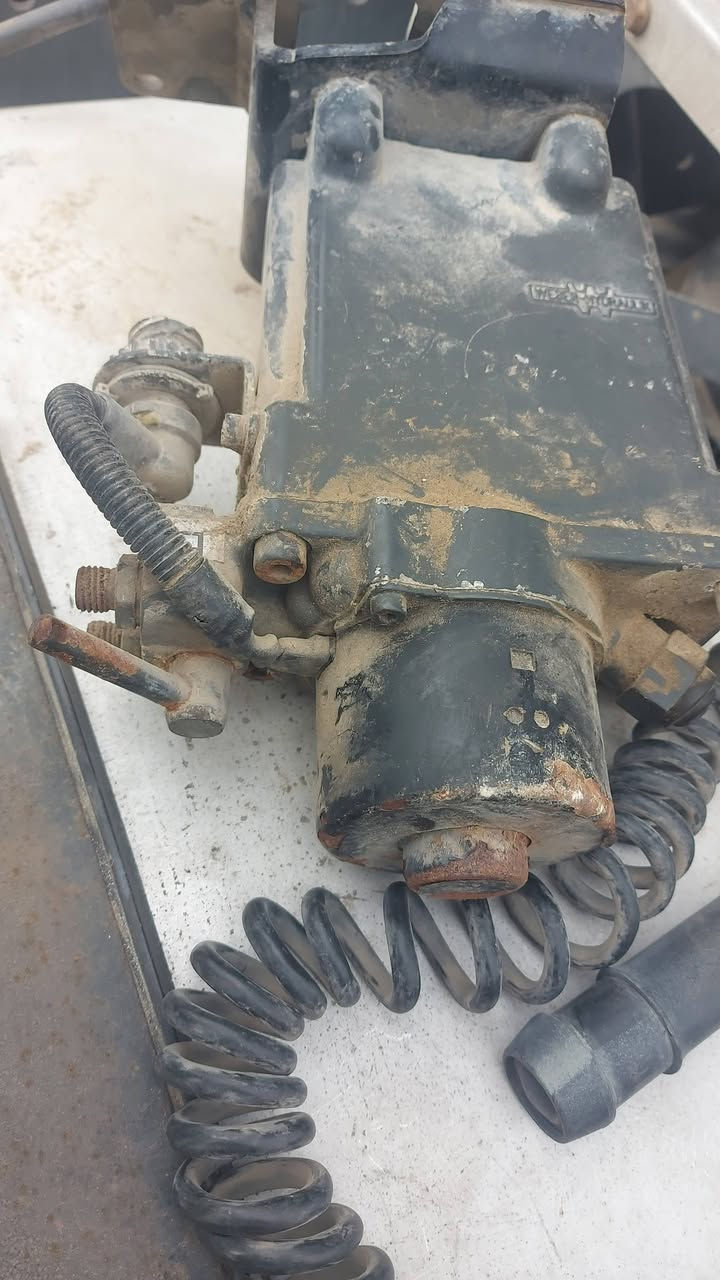 ماطور وبصمة مال اكتروس البيع ***********
