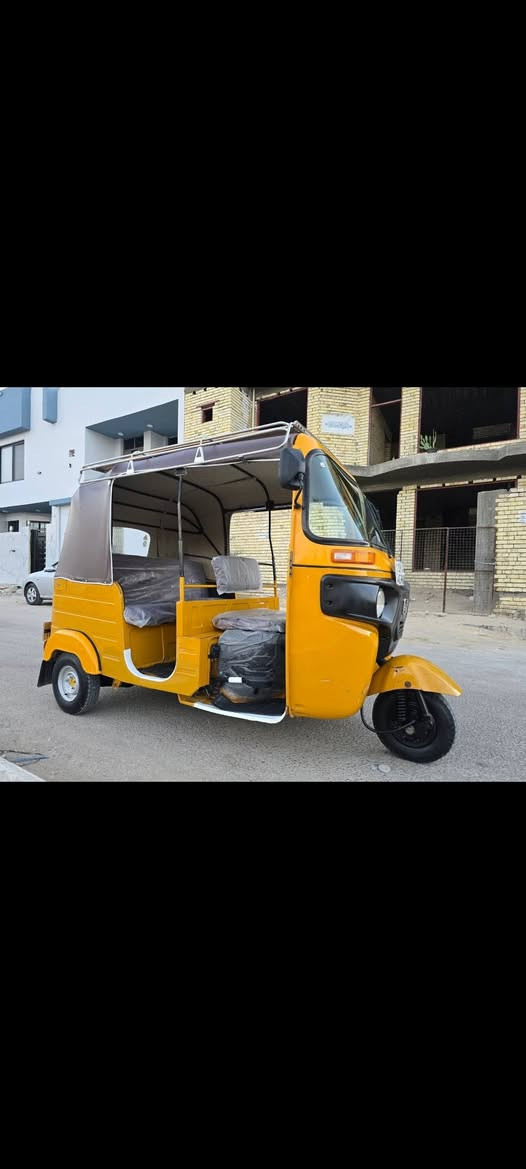 تكتك للبيع 2020 شهر 12
واسط قضاء الحي 
سنويه ورقم جاهزه 
السعر 6300 وبيهه مجال 
استفسار اتصال فقط ***********
