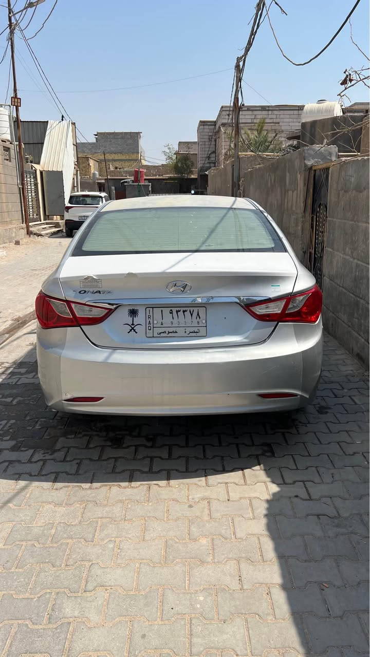 سلام عليكم سوناتا 2012 وارد كوري سياره نضيفه كير مكينه مكفولات السياره بيه جراد البصرة, العراق


**إذا كنت صاحب هذا الإعلان وتريد حذفه لأي سبب، رجاءا أرسل رسالة إلى الدعم الفني**