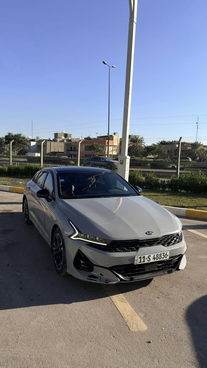 كيا k5 جيتي لاين لون اسمنتي 
موديل ٢١ 
وارد امريكي
حاليا ماشية 98 الف كيلو
واضح الحادث والسونار
السعر 178 ورقة وبيها مجال
مكانها بغداد المنصور

واتساب فقط
***********
