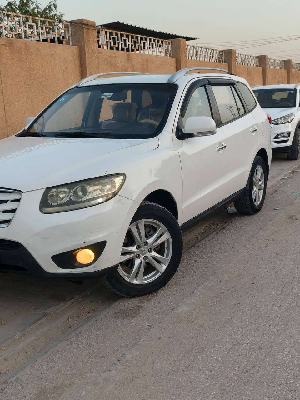 السلام عليكم سنتافي 2011 فول مواصفات فور ويل مكينه سته سلندر كير حداديه وره وكدام تخم تاير جديد تبريد تلث قطع ثلج سبعه راكب التفاصيل بل صوناربدون دواخل السعر 138 وبيهه مجال رقم الهاتف ***********
