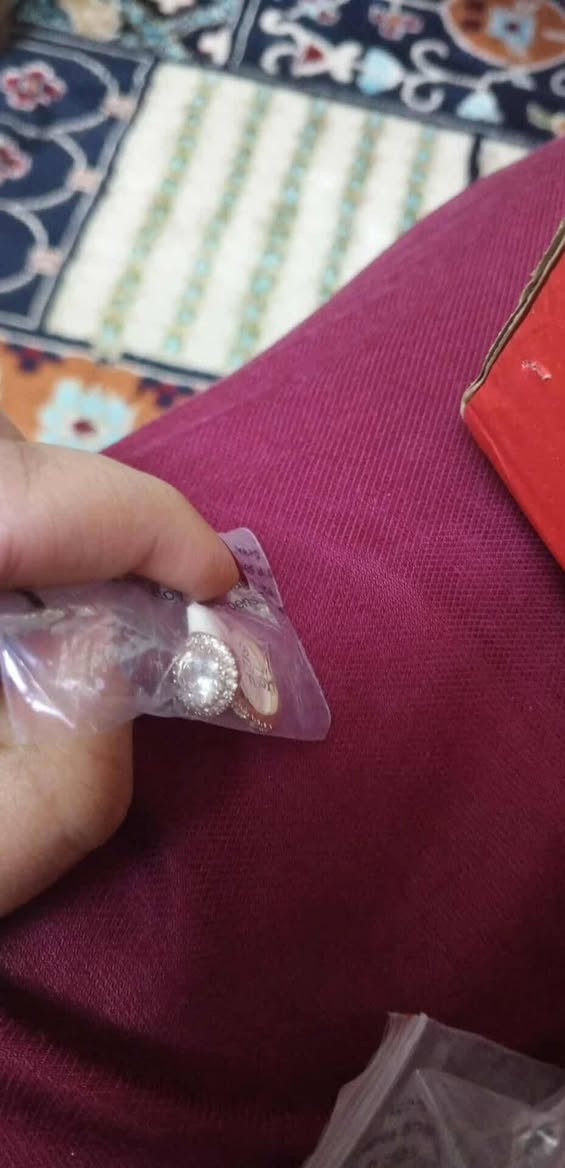 شلعه محابس 25قطعه بيهم واحد مختوم 925كلهن ب15


**إذا كنت صاحب هذا الإعلان وتريد حذفه لأي سبب، رجاءا أرسل رسالة إلى الدعم الفني**