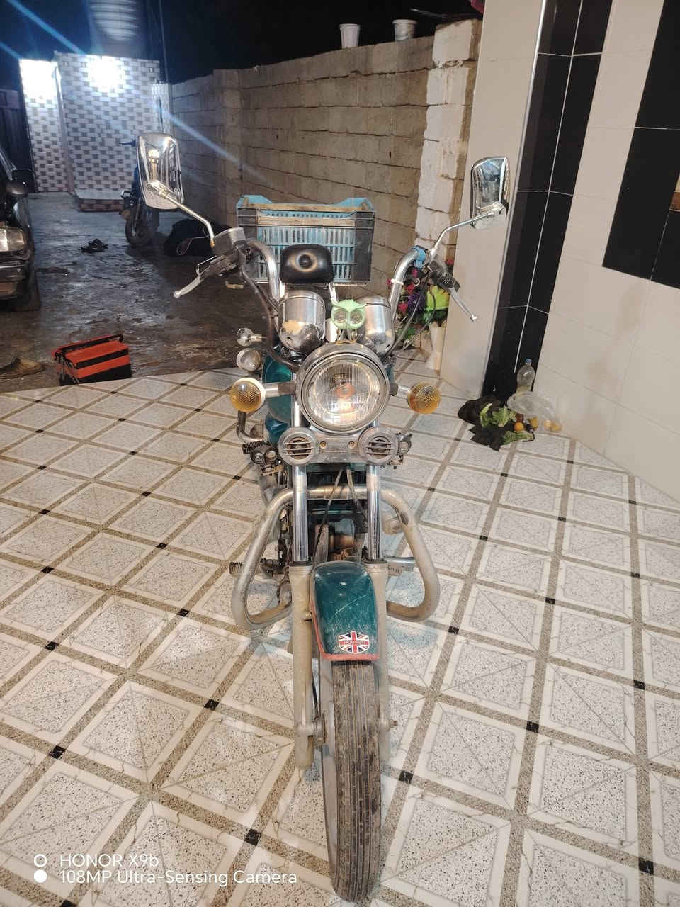 السلام عليكم موطور هارلي ٤ ولف كفاله عامه من تنقيص وتبخير الموطور كامل مكمل مابي اي نقص عاد الباتري هابط لاستفسار لاتصال عله الرقم ***********
، السعر 625 غير متواجد عله الفيس
