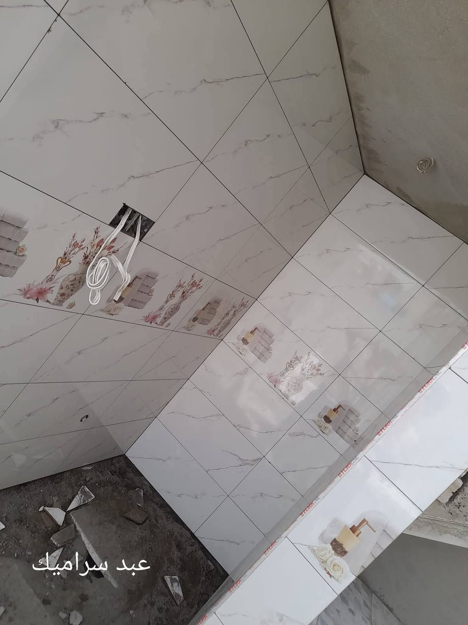 ابو ملاك صفاف كاشي وسيراميك جداري وارضي كوبنات مرمر /***********//***********
