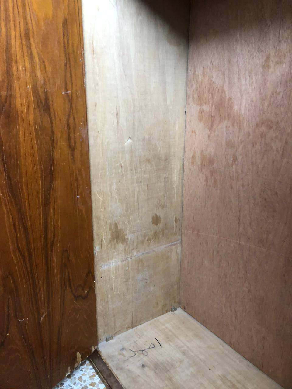 بيع مستعجل نضيف  السعر ٣٥٠ الف، الاستفسار على الرقم 
***********
