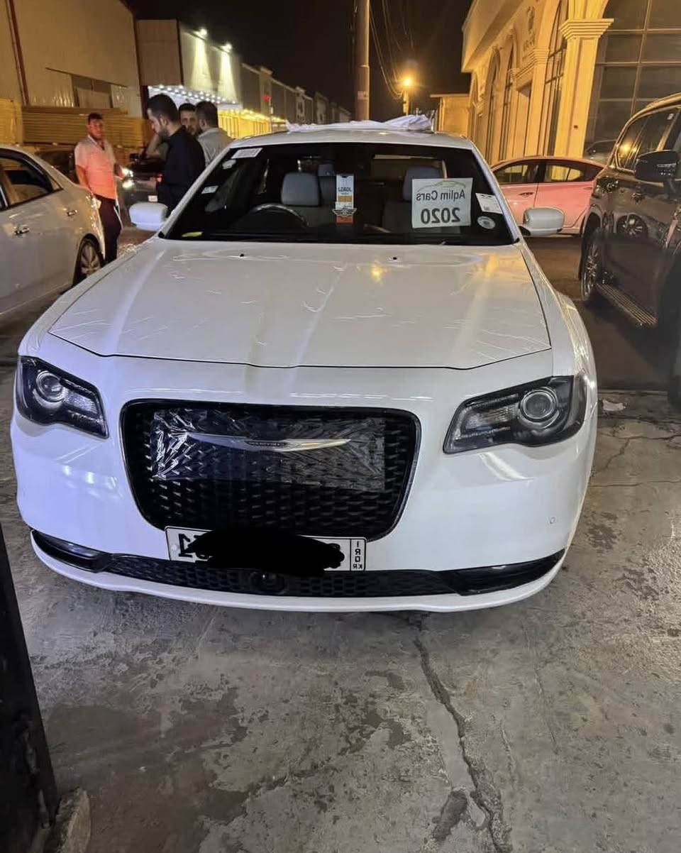 Chrysler 300S 2020

سەیارەکە کلینە هیچ هیچی نییە تەنها ٦٠ هەزار کم روشتووە گێرو مەکینەی مەزبووتە بە شەرتی فەحس 

نرخ : لە کومێنت ژمارە یەک بنوسە راستەوخو بوت دێت

***********
بو بینینی بابەتی زیاتر فولومان بکەن ✅
