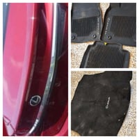 تتوفر غراض لكزز 300h سبايدر صندوك  ارضيات اصلية فرشة صندوك 07864863656