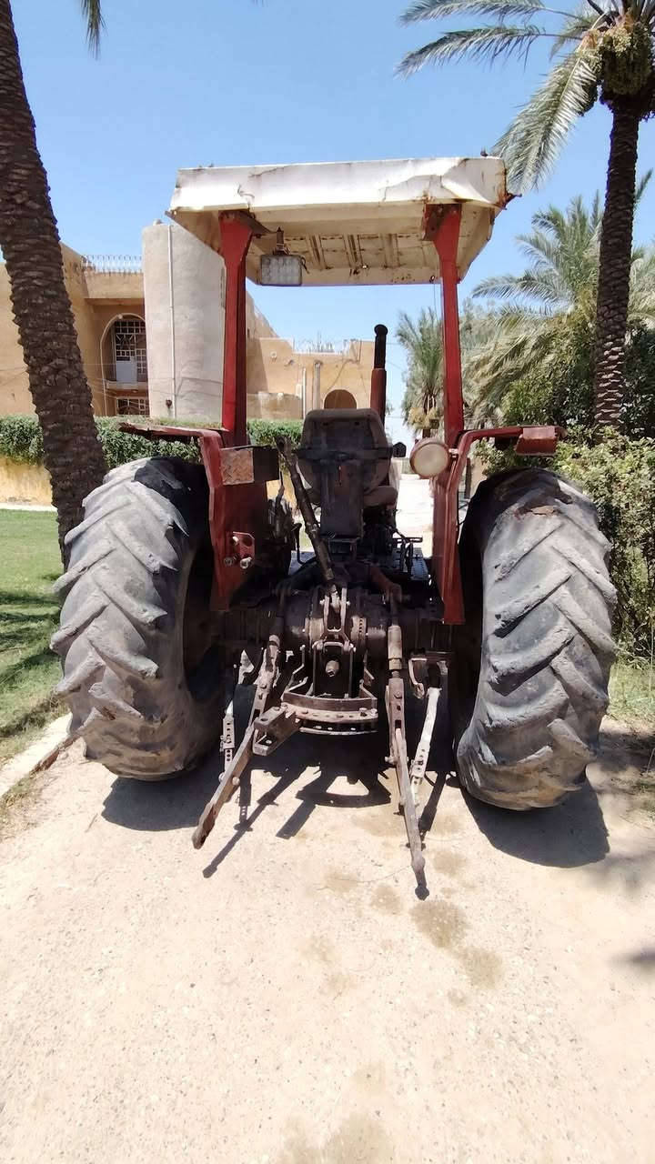 لبيع مكينه فركسن موديل ٨٩ مكاني ديالى خان بني سعد رقم هاتف ***********
