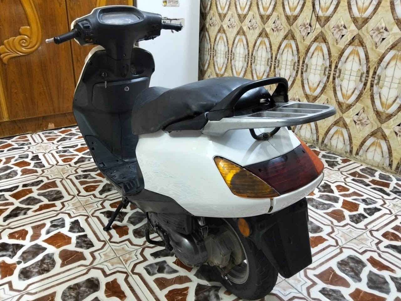 السلام عليكم سبيسي ياباني محرك مكفول كهربائيات كلها شغاله سلف وهندر باتري جديد السعر 400 مكانه كوت قضاء الحي للأستفسار اكثر(***********) مكلف بالنشر
