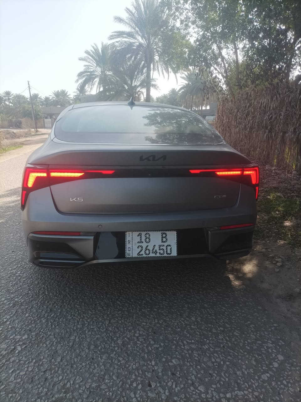 السلام عليكم ورحمه الله وبركاته ورمضان كريم على الجميع للبيع كيا كي فايف موديل 2025 رقم بابل شهداء اللون سموك طافي الداخل ماروني المواصفات فول حادث موضح بالصوره مرقمه بابل شهداء مالتنا مو غريب صبغ جاملغ وبنيد الشغل كله في الجانب الأيمن بيها دواخل بالجانب الأيمن فقط بدون كص أو لحيم فقط سحب مكان السياره بابل السعر ١٧٥ وبي مجال هاتف *********** واعتذر عن الإطاله وبلا زحمه اخوان كلشي بسعره الي يدور مكفول موجود ب٢٢٠ اني عارضها بسعر فورتي تحياتي ومودتي للجميع
