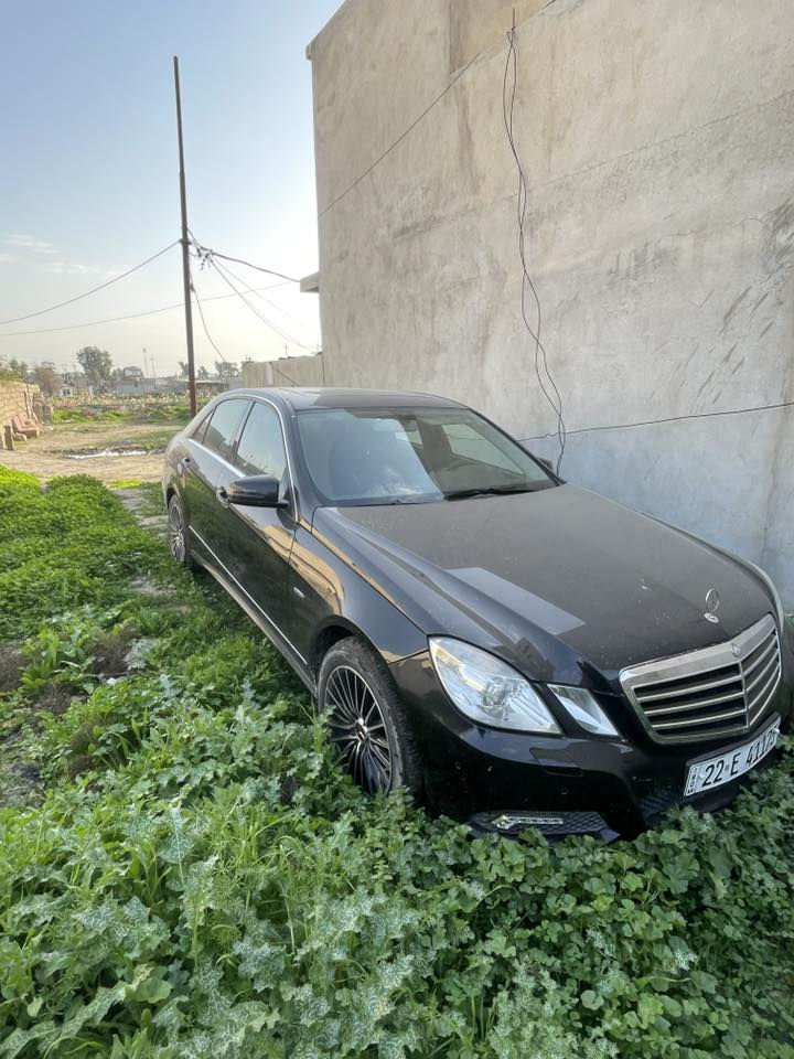 موديل 2010كلين  تبريد سلايد كشنات كهرب  السياره حيل نضيفه. السعر 147مكان الموصل #***********.      E200
